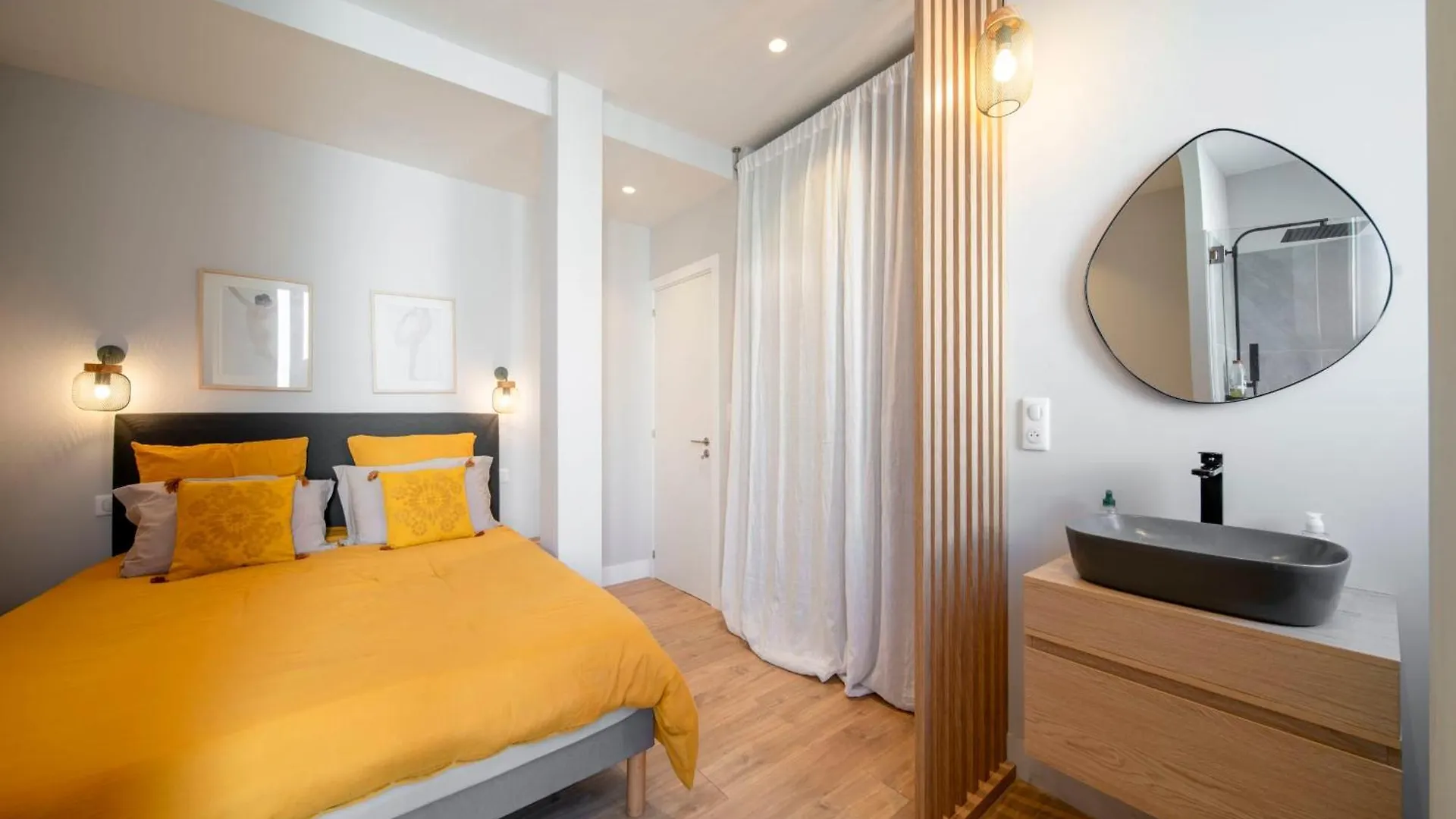 Ref 1943 - Cannes Centre - Apartment For Rent צרפת